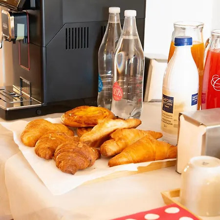 La Rocca Relais Bed & Breakfast