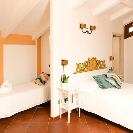 La Rocca Relais Oda ve Kahvaltı Serravalle Pistoiese