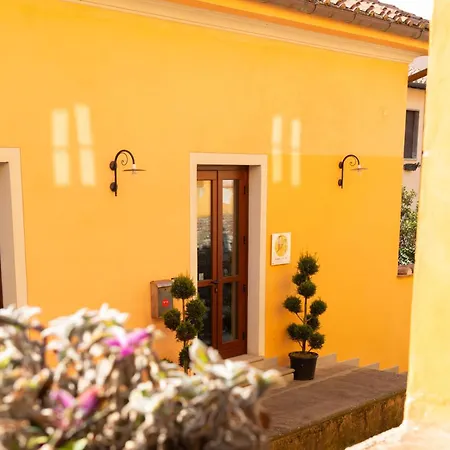 Oda ve Kahvaltı La Rocca Relais